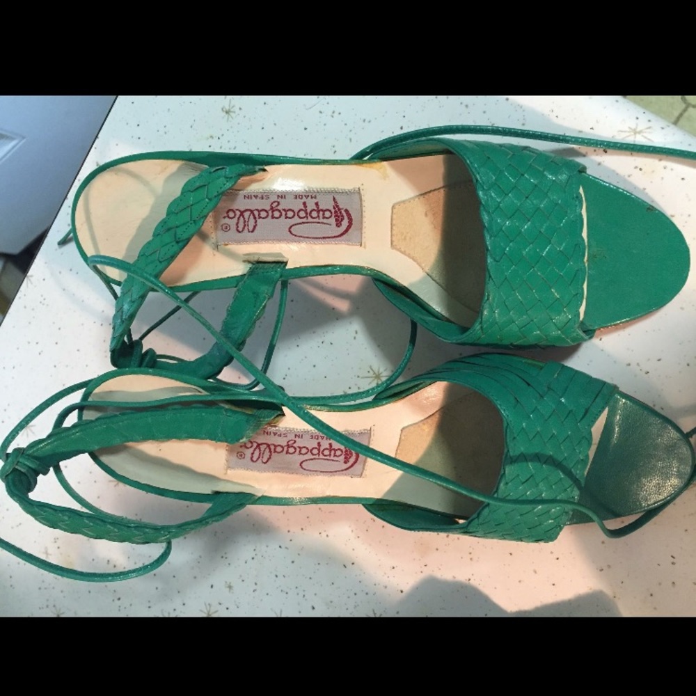 Vintage Green Strappy Pinup Heels